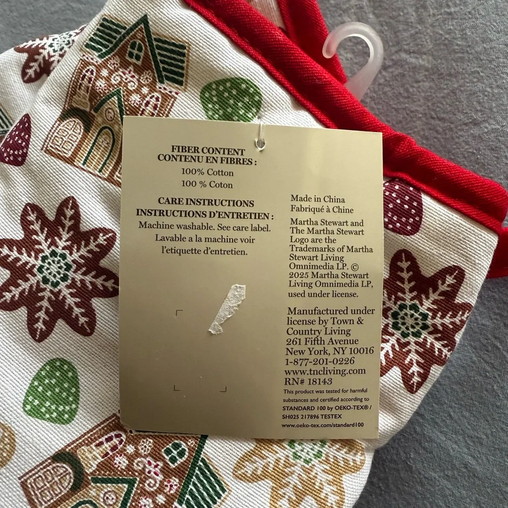 Martha Stewart Gingerbread and Snowflake Festive Mini Mitts